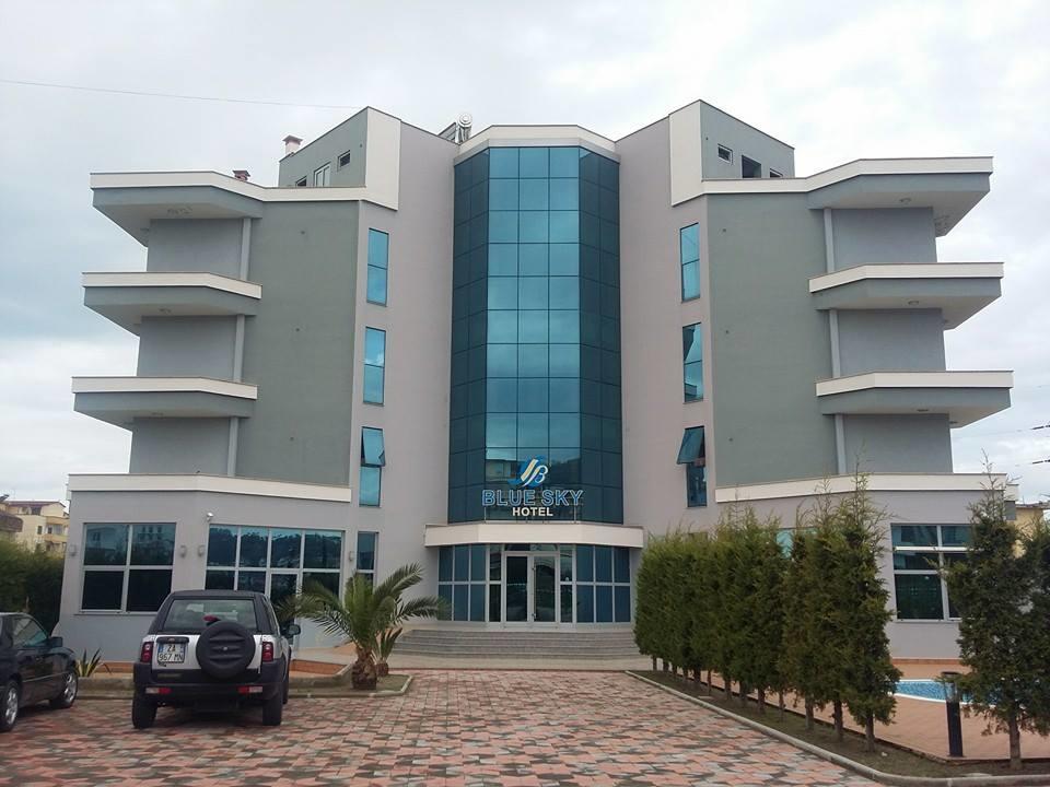 Hotel Blue Sky Golem  Zewnętrze zdjęcie