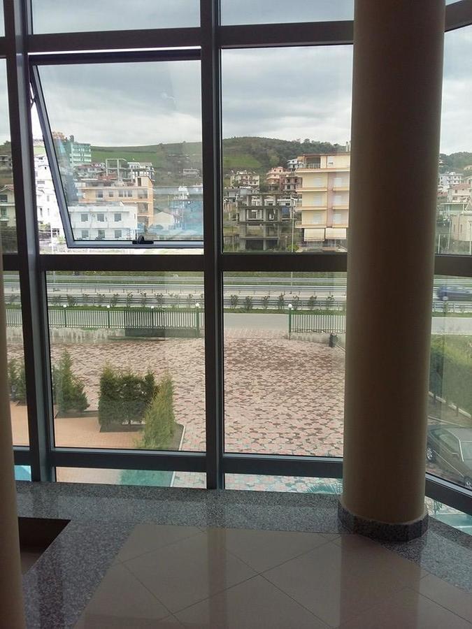 Hotel Blue Sky Golem  Zewnętrze zdjęcie