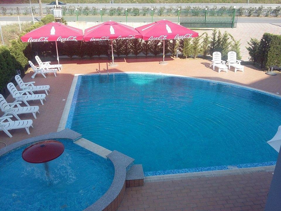 Hotel Blue Sky Golem  Zewnętrze zdjęcie