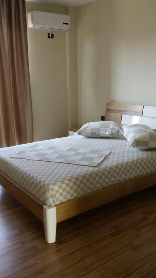 Hotel Blue Sky Golem  Zewnętrze zdjęcie